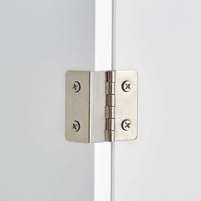 Hoher Badezimmerschrank mit drei Schubladen